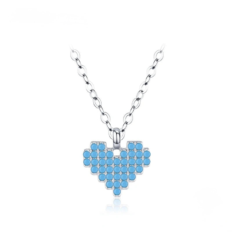 Heart of ice necklace