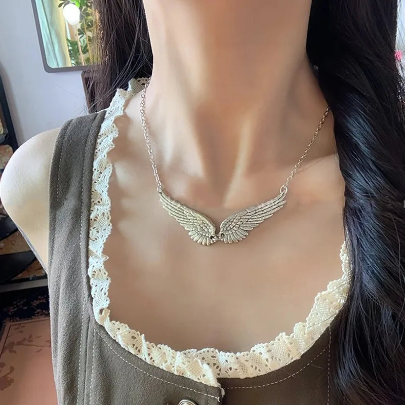 Heaven never left necklace